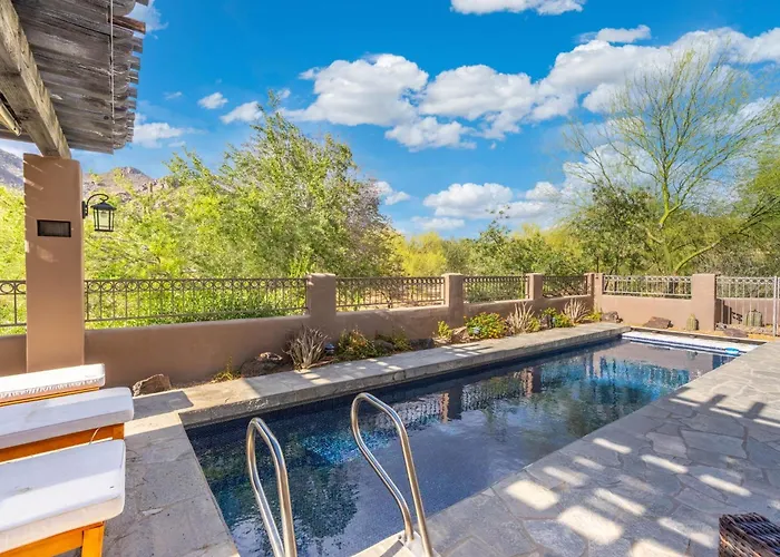 Dom wakacyjny Desert Estate With Pool Casita Pickleball & Views