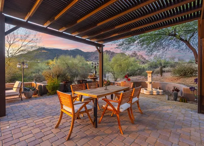 Desert Estate With Pool Casita Pickleball & Views *
