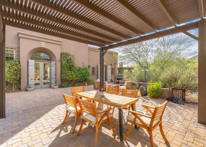 Dom wakacyjny Desert Estate With Pool Casita Pickleball & Views