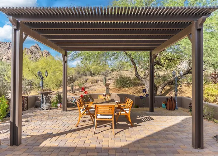 Dom wakacyjny Desert Estate With Pool Casita Pickleball & Views *