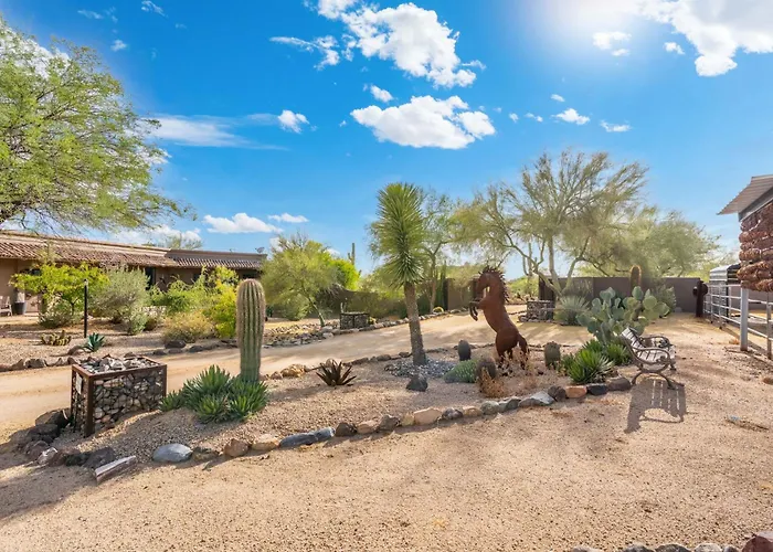 Desert Estate With Pool Casita Pickleball & Views Cave Creek