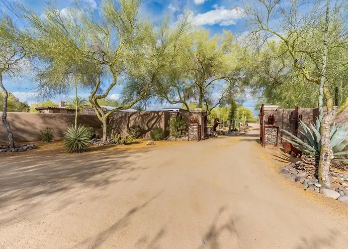 Desert Estate With Pool Casita Pickleball & Views * Cave Creek