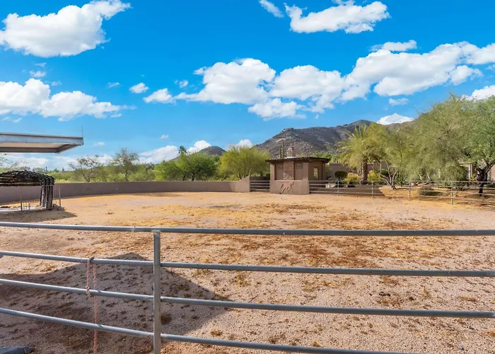 Desert Estate With Pool Casita Pickleball & Views Dom wakacyjny *