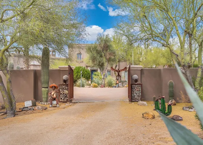 Desert Estate With Pool Casita Pickleball & Views * Cave Creek
