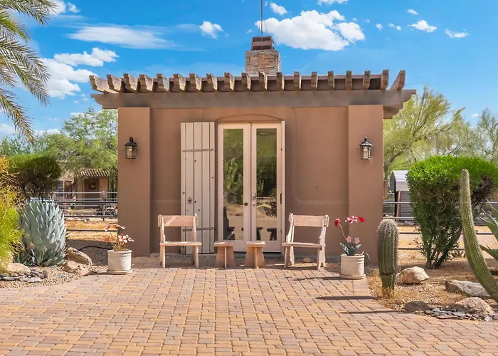 Desert Estate With Pool Casita Pickleball & Views *