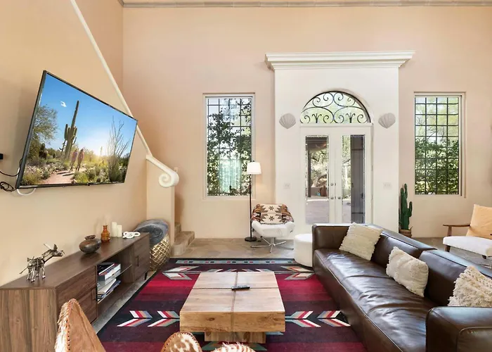 Desert Estate With Pool Casita Pickleball & Views *