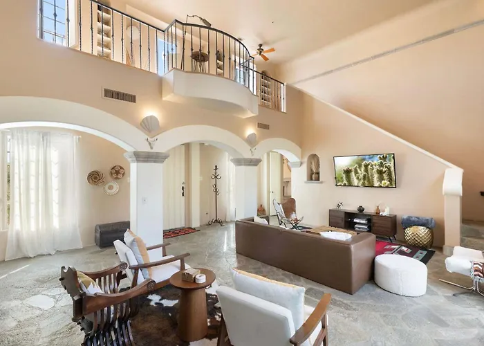 Dom wakacyjny Desert Estate With Pool Casita Pickleball & Views *