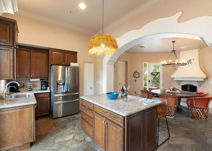 Dom wakacyjny Desert Estate With Pool Casita Pickleball & Views Cave Creek