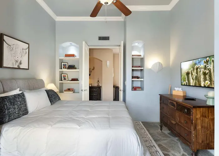 Desert Estate With Pool Casita Pickleball & Views